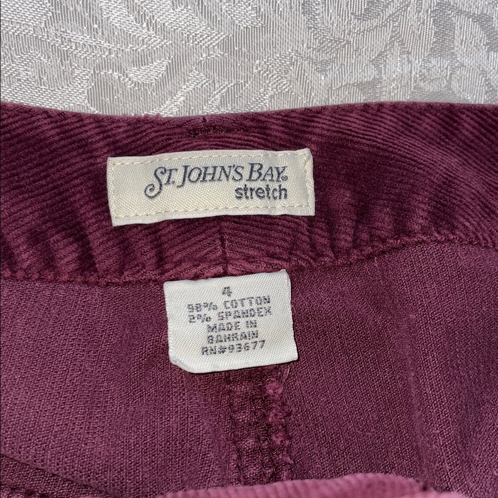 St. John's Bay Women's Dark Red Straight Leg Jeans - Picture 2 of 4